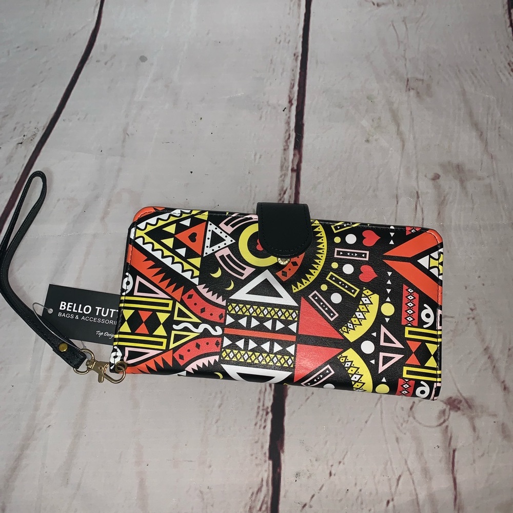 Bello Tutti Large Clutch Wallet & Wristlet